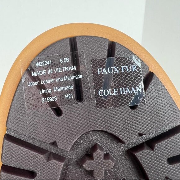 Nib - Cole Haan, Cloudfeel Women’s Snow Boot. Size: 6.5 - Picture 9 of 15